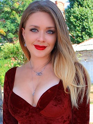 Hot and sexy Russian bride Yana