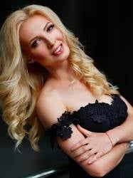 Addresses hot Ukraine women Alena