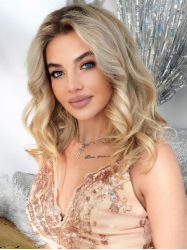 Beautiful girl Ukraine Nataly