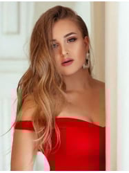 Addresses hot Ukraine women Solomiia
