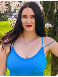 Beautiful single Ukraine woman Yuliya