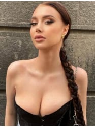 Addresses hot Ukraine women Yana