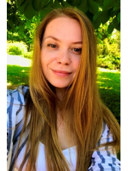 Addresses hot Ukraine women Alona