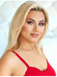 Girl hot Ukraine Yuliana