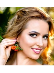 Addresses hot Ukraine women Julia