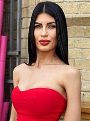 Ukrainian single woman Alina