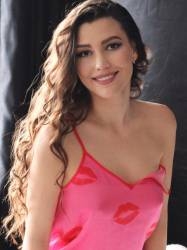 Dating girl Ukraine Alexandra