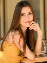 Dating girl Ukraine Alexandra