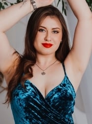 Addresses hot Ukraine women Oleksandra