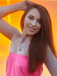 From Ukraine woman Liliya