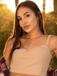 Addresses hot Ukraine women Kristina
