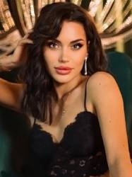 Addresses hot Ukraine women Lidiia