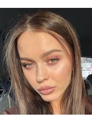 Addresses hot Ukraine women Solomia