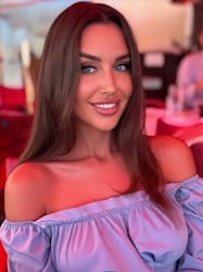 Ukraine girl photo Darina