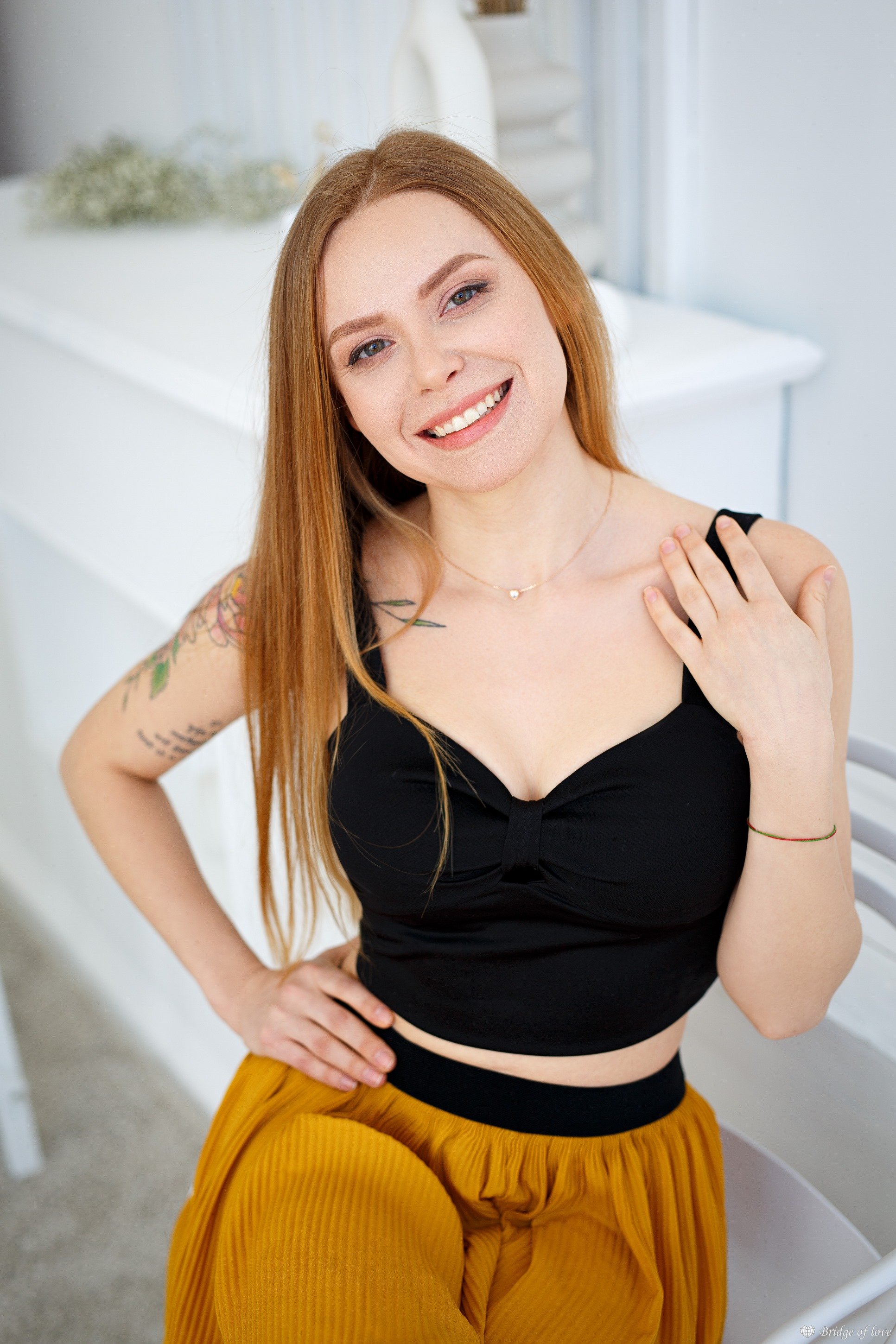 Alona